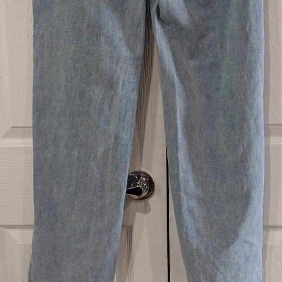 PrettyLittleThing Women's Light Blue Wash Split Hem Jeans US 4 NWT - Picture 11 of 15